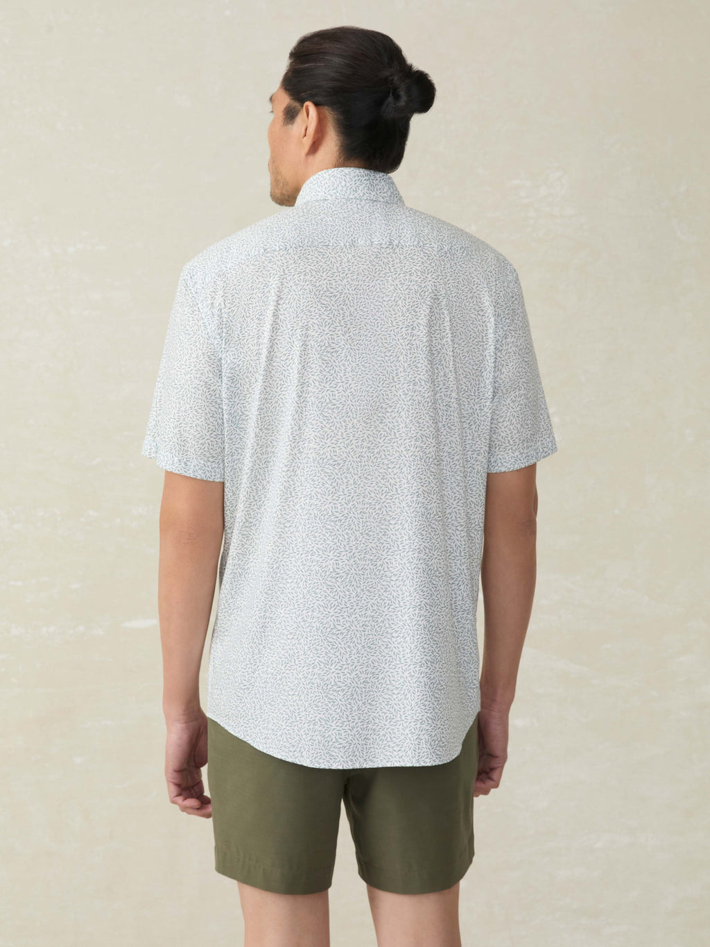 Short-Sleeve Movementâ„?Monterey Shirt - Sage Grove Foliage