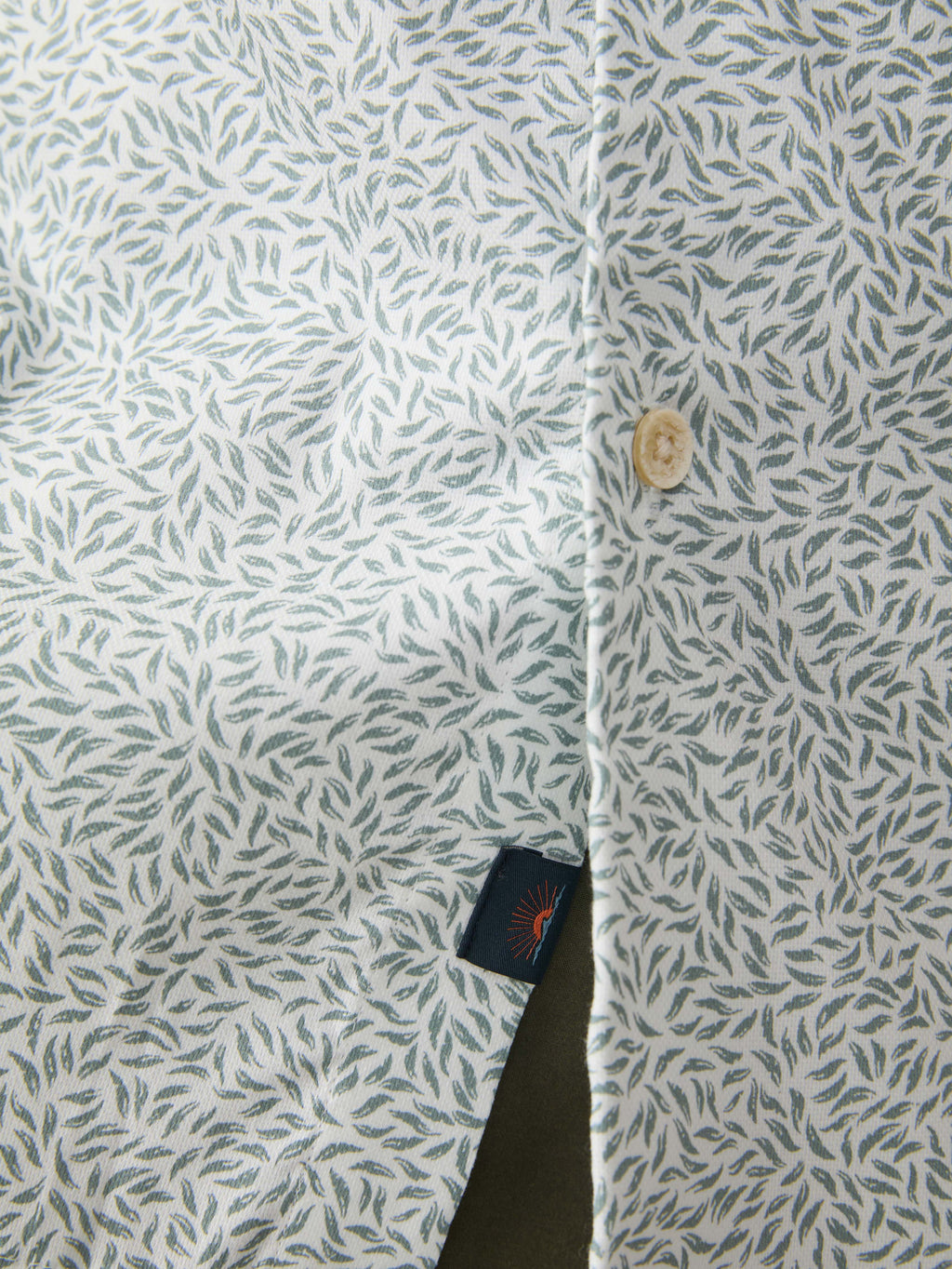 Short-Sleeve Movementâ„?Monterey Shirt - Sage Grove Foliage