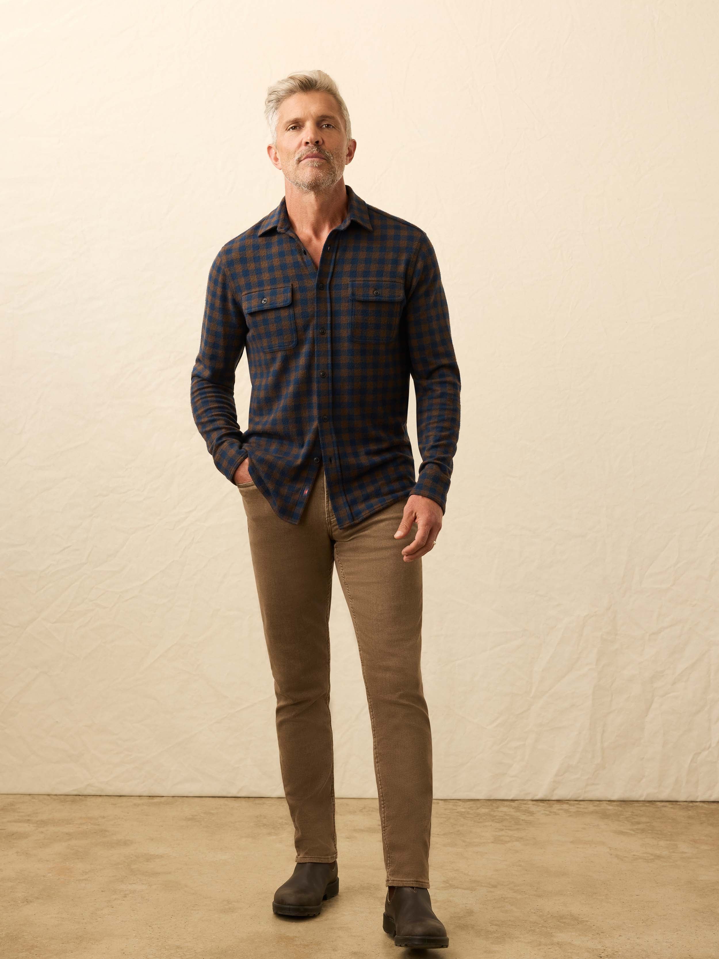 Legendâ„?Sweater Shirt - Navy Woodland Check