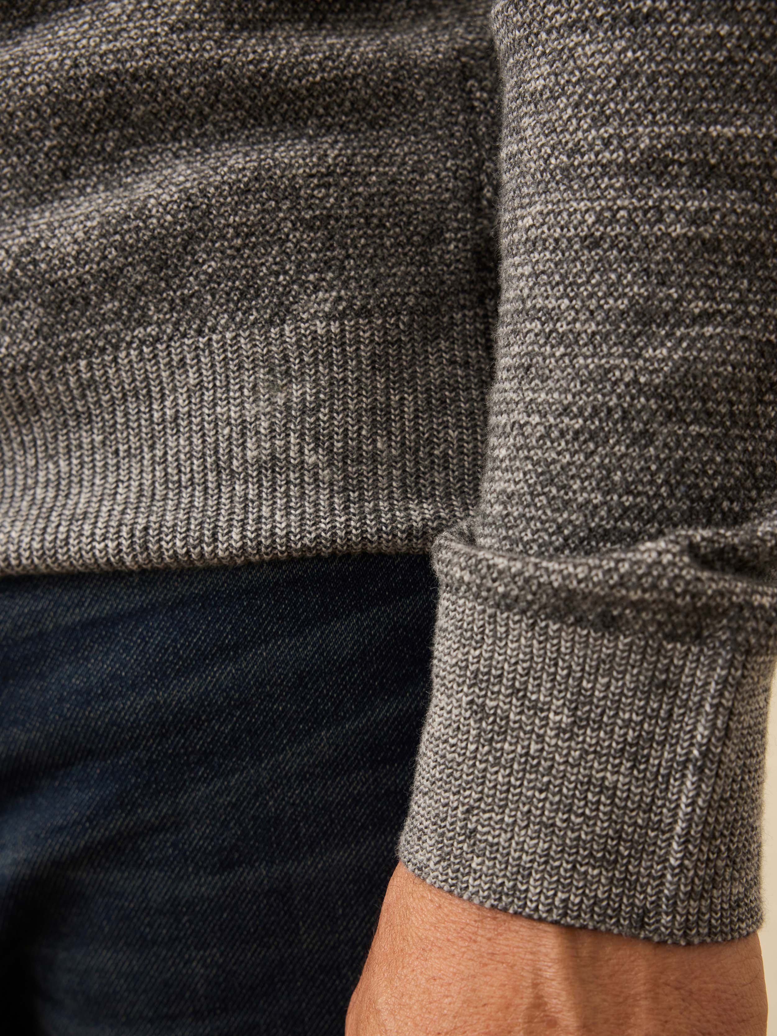 Jackson Crew Sweater - Dark Ash Feeder
