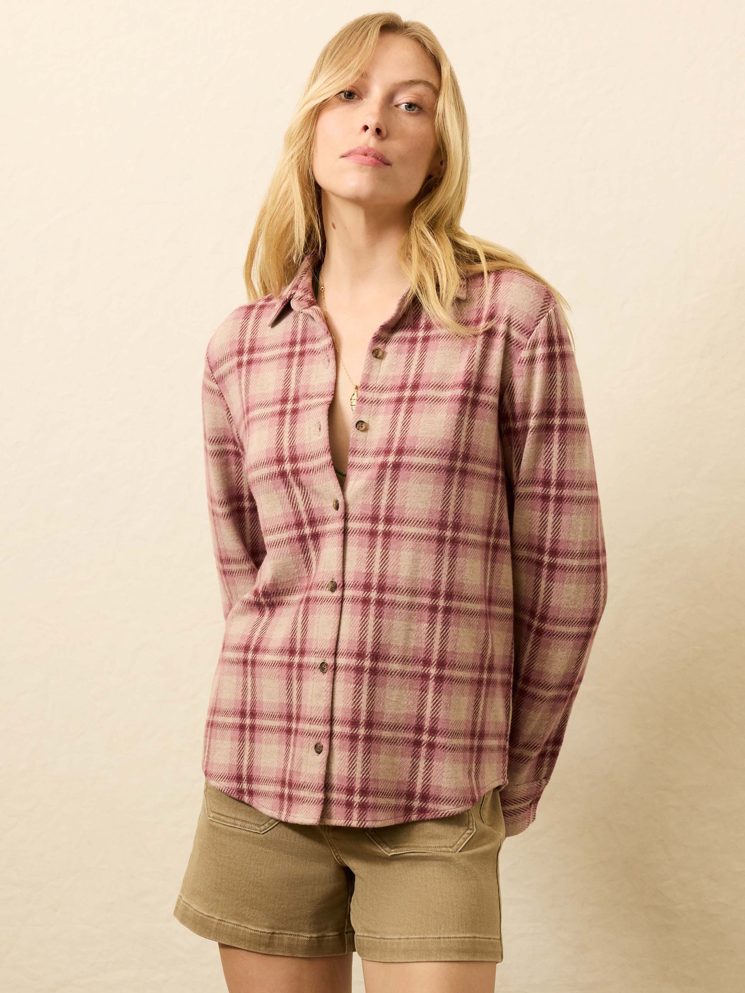 Legendâ„?Sweater Classic Shirt - Berry Coast Plaid