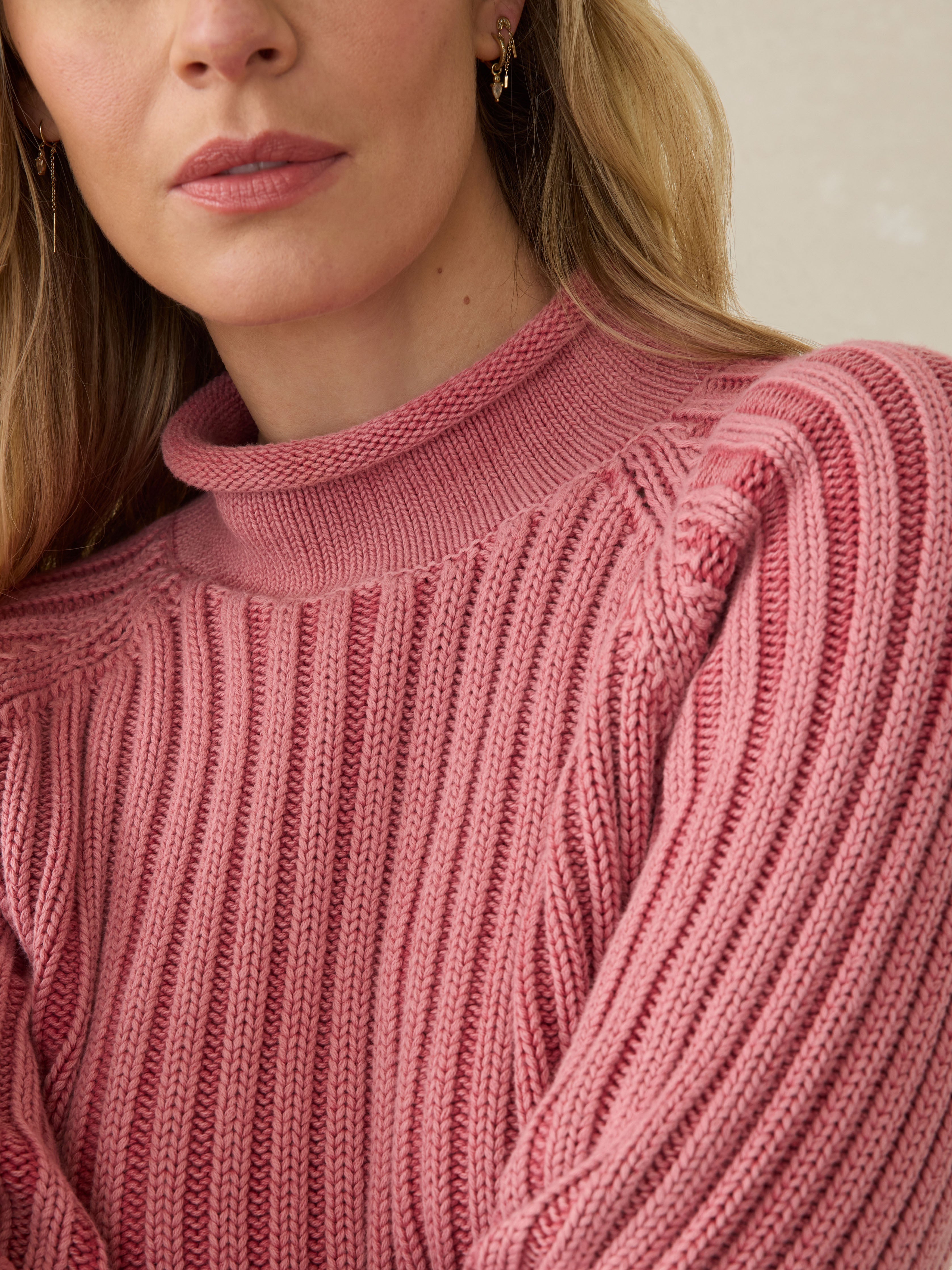 Sunwashed Rollneck Sweater - Baroque Rose