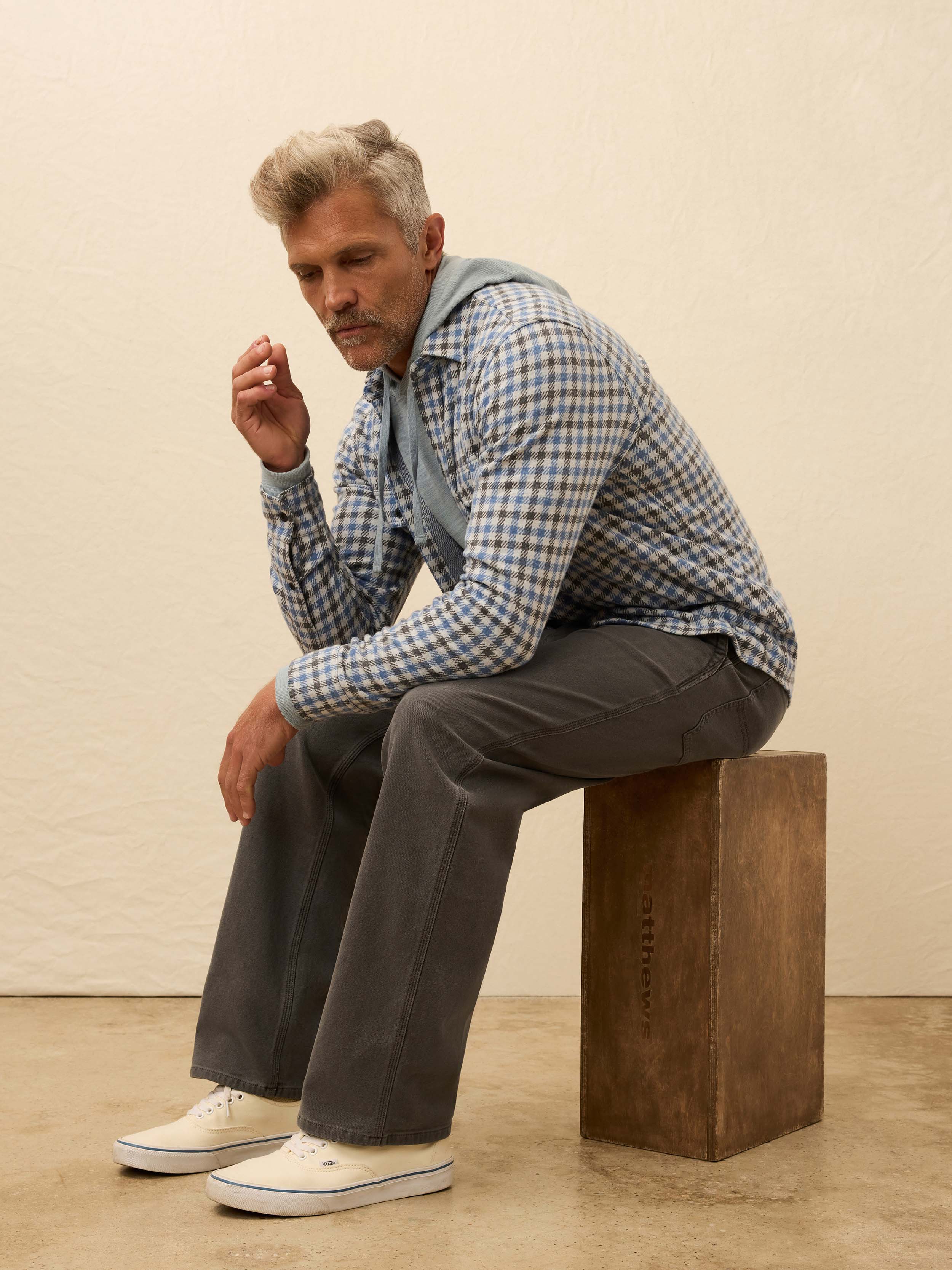 Legendâ„?Sweater Shirt - Graphite Sky Gingham