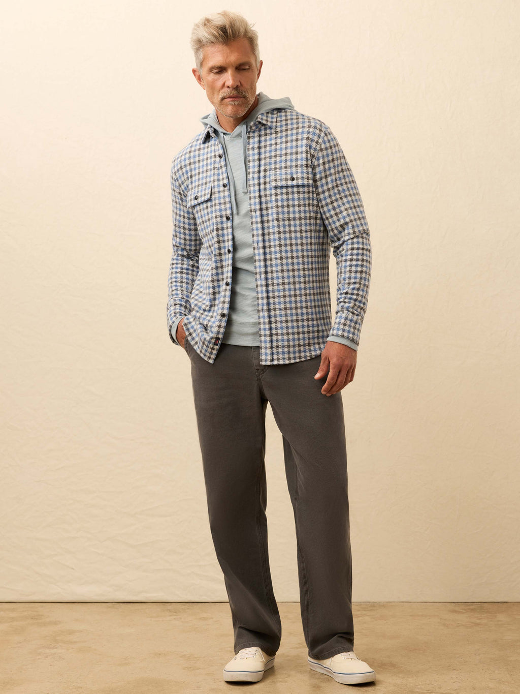 Legendâ„?Sweater Shirt - Graphite Sky Gingham