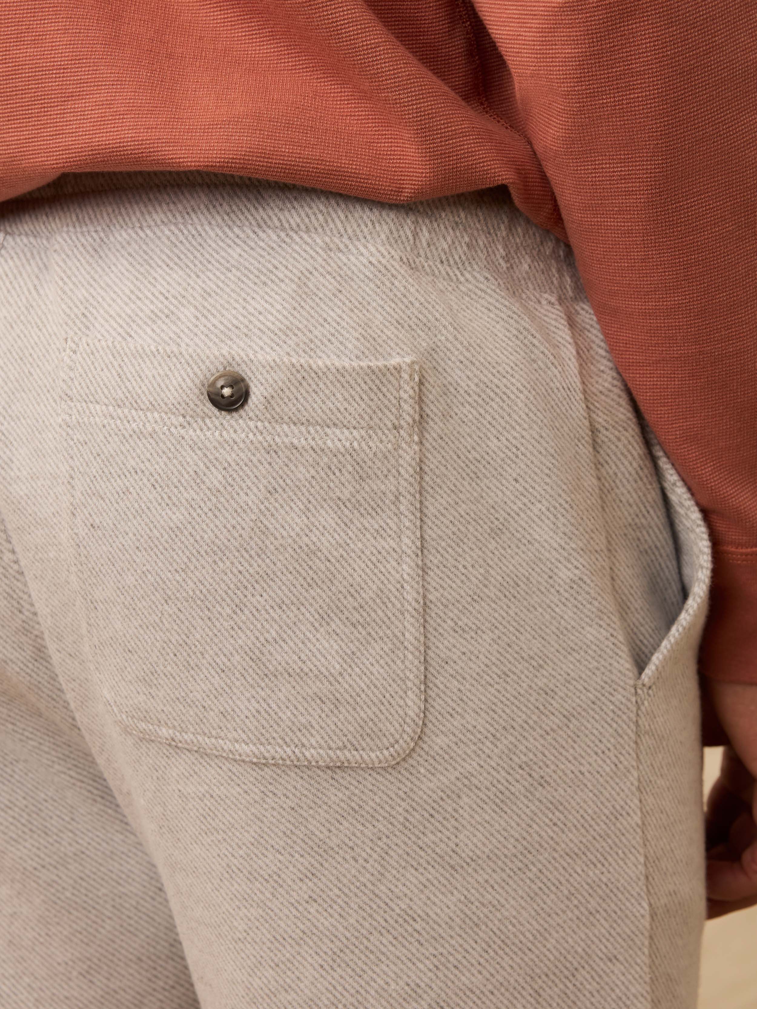 Legendâ„?Sweatpant - Light Heather Grey