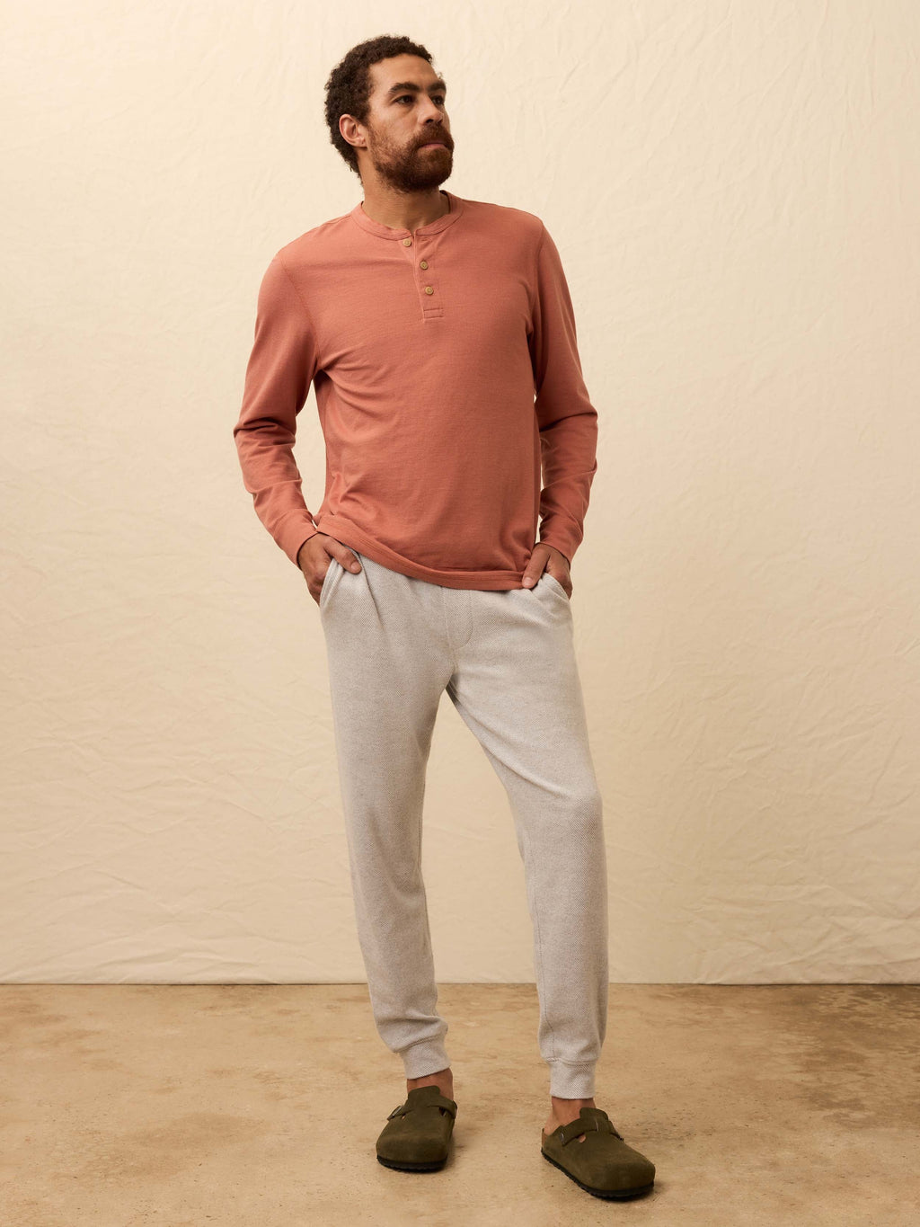 Legendâ„?Sweatpant - Light Heather Grey
