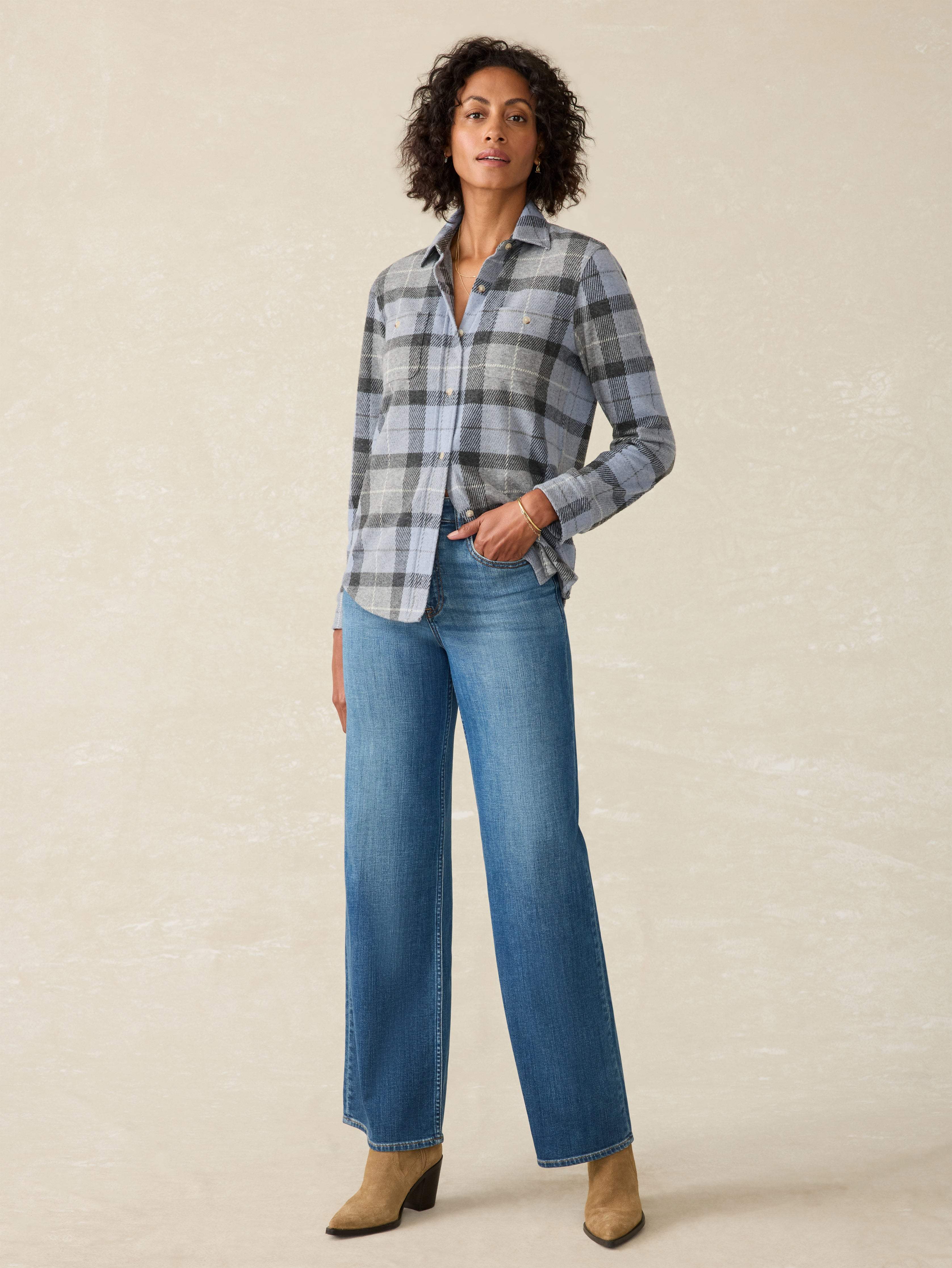Legendâ„?Sweater Shirt - True North Plaid