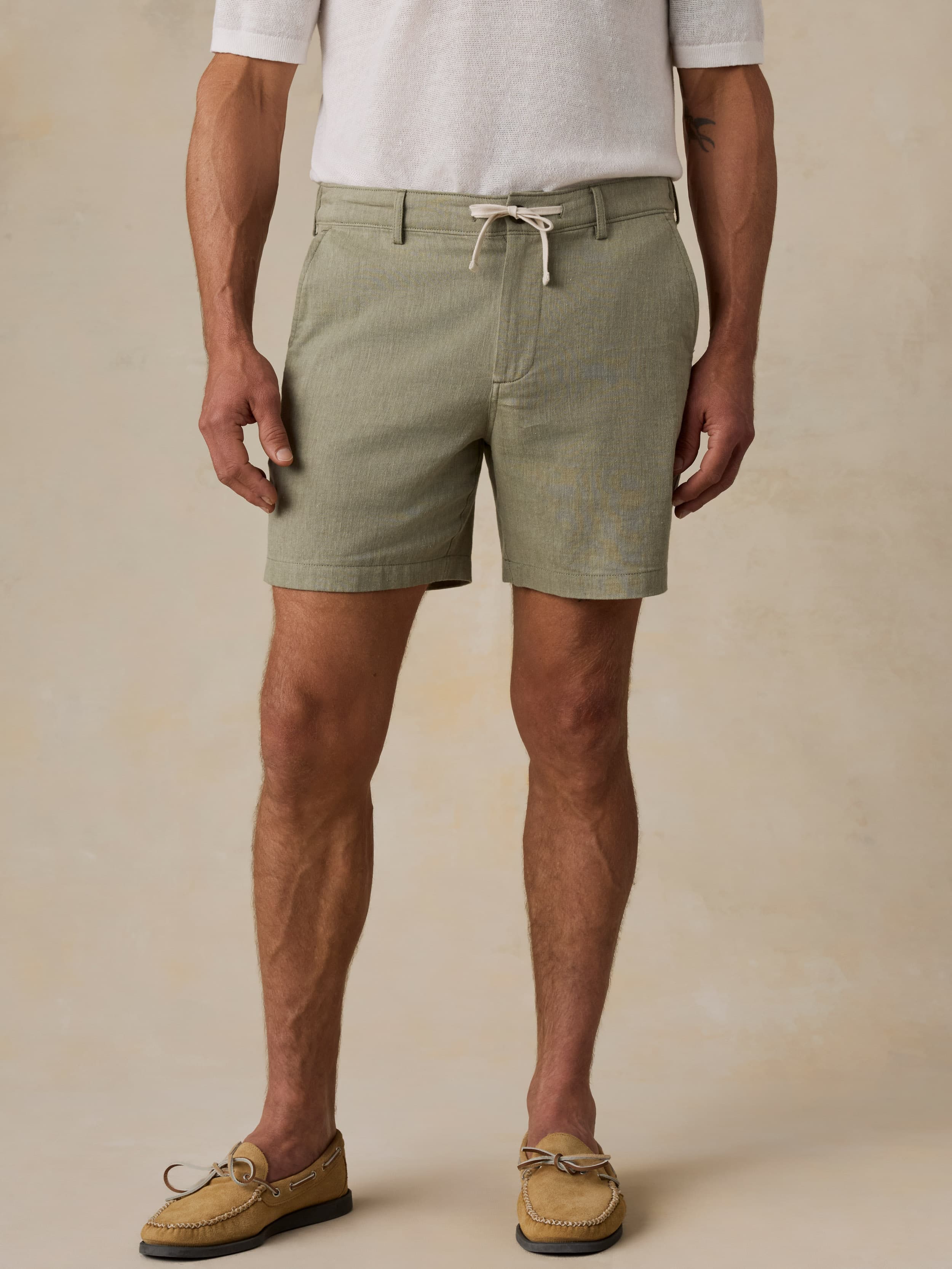Movementâ„?Linen Short - Sage Cliff