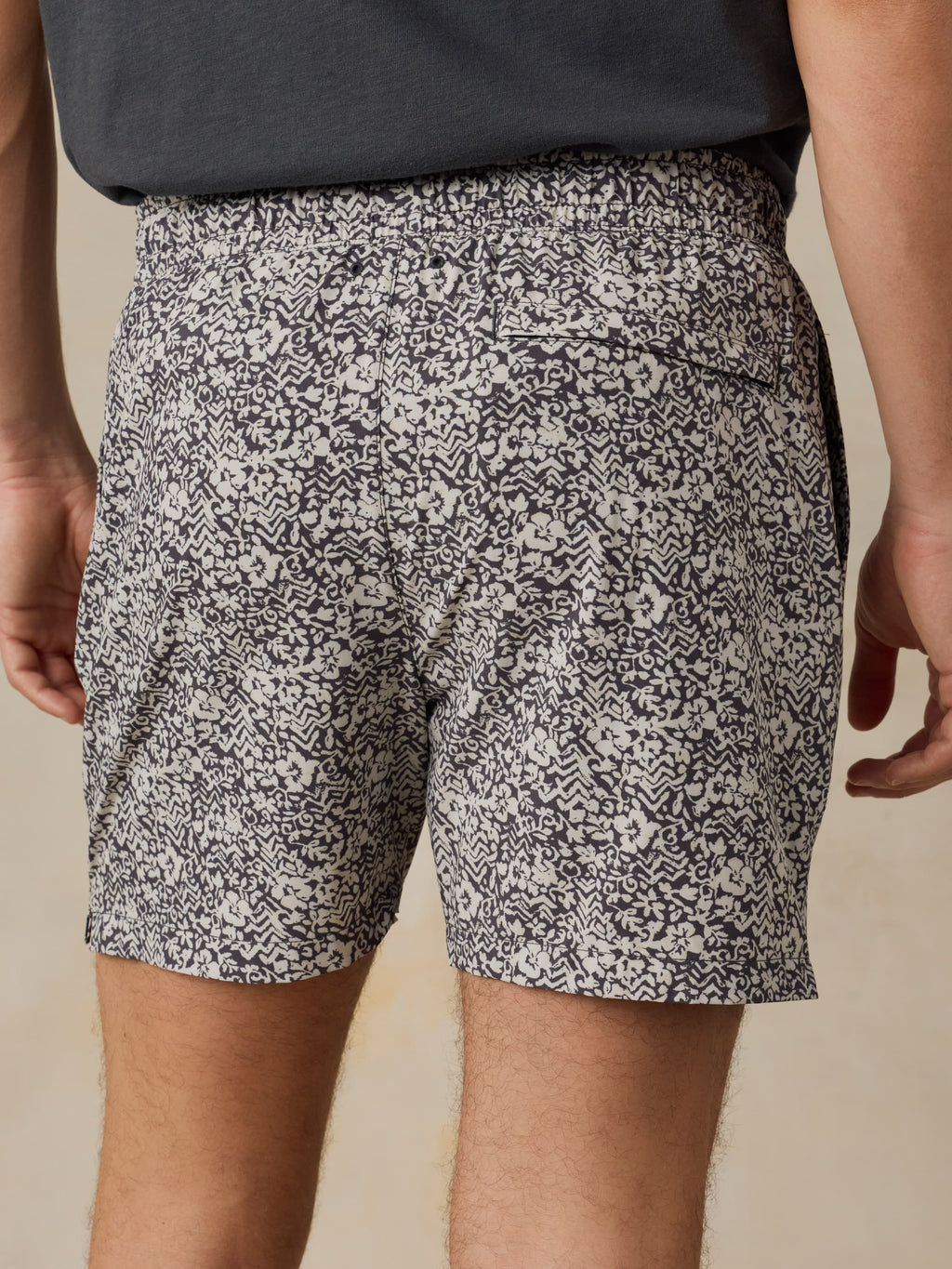 Shorelite Trunk (5") - Washed Black Hilo Floral