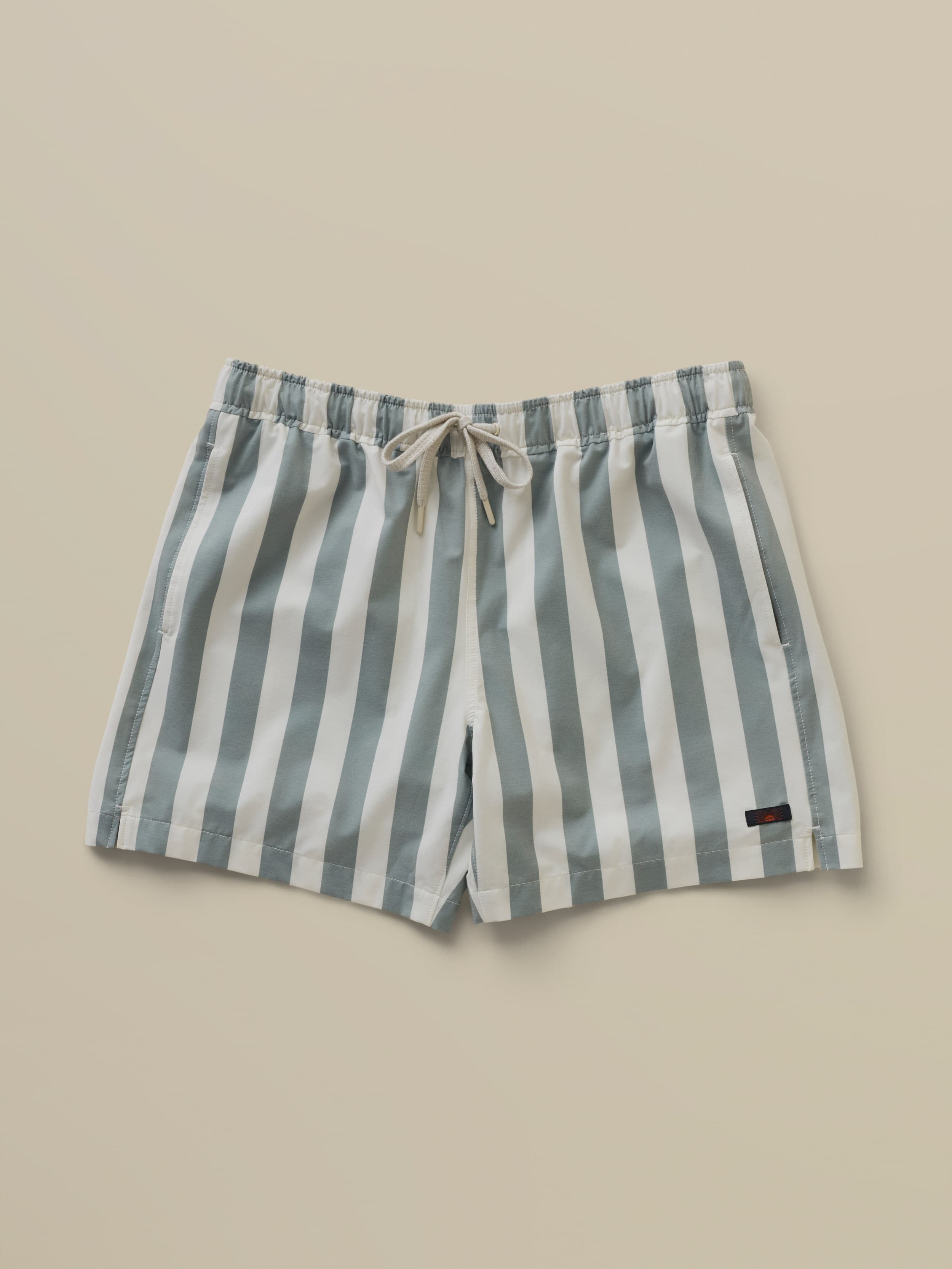 All Dayâ„?Trunk (6") - Sage Awning Stripe
