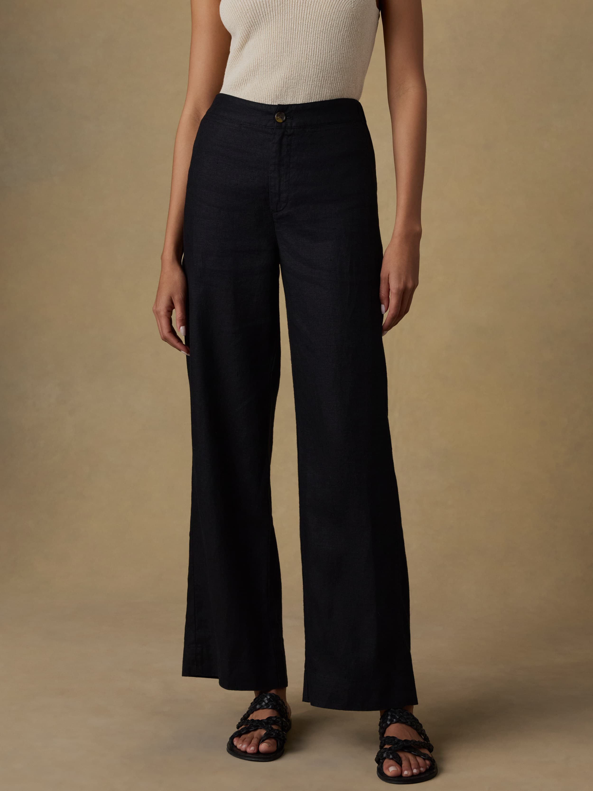 Sun Strider Linen Pant - Black