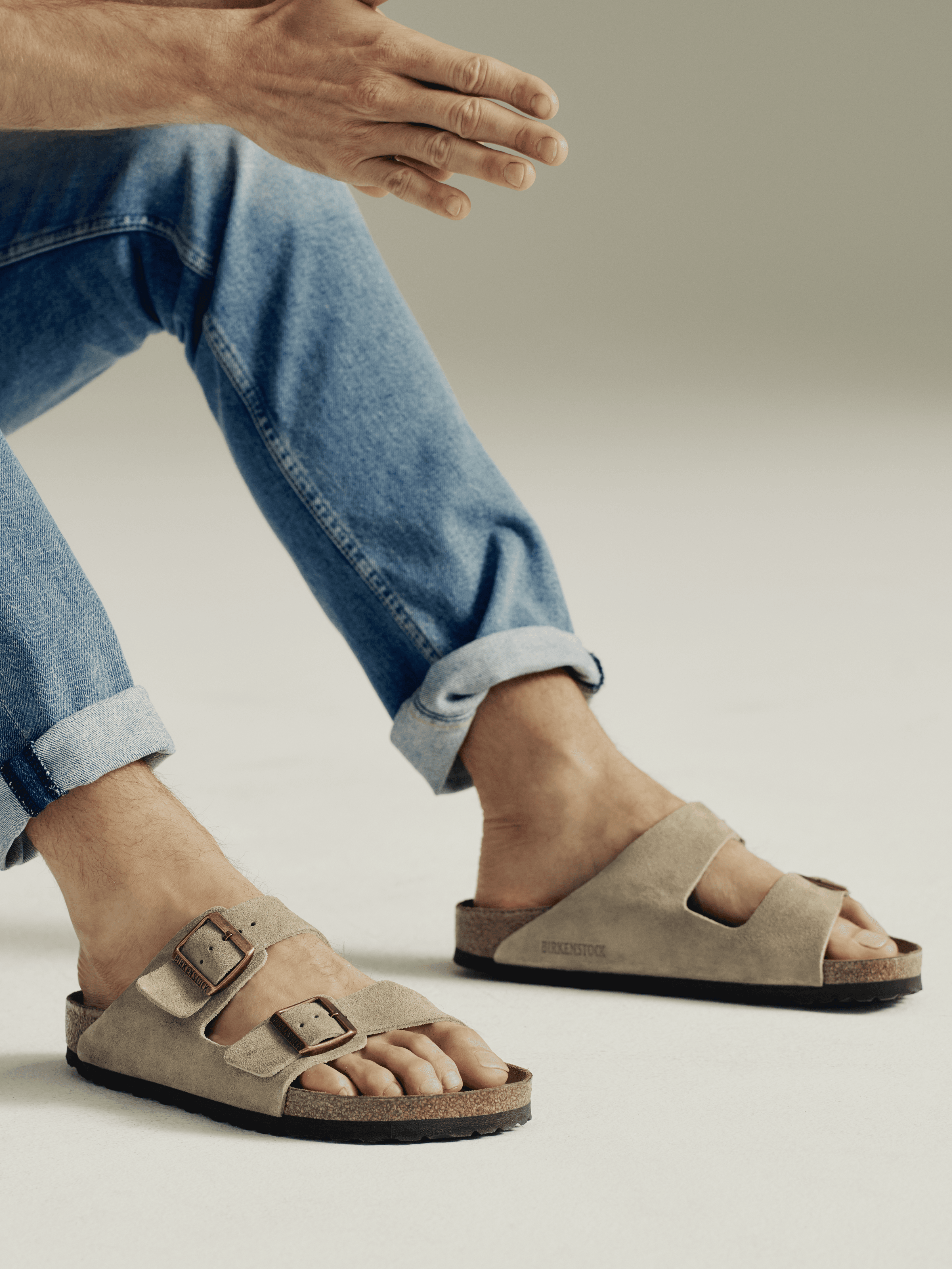Birkenstock Men's Arizona Soft Footbed - Taupe
