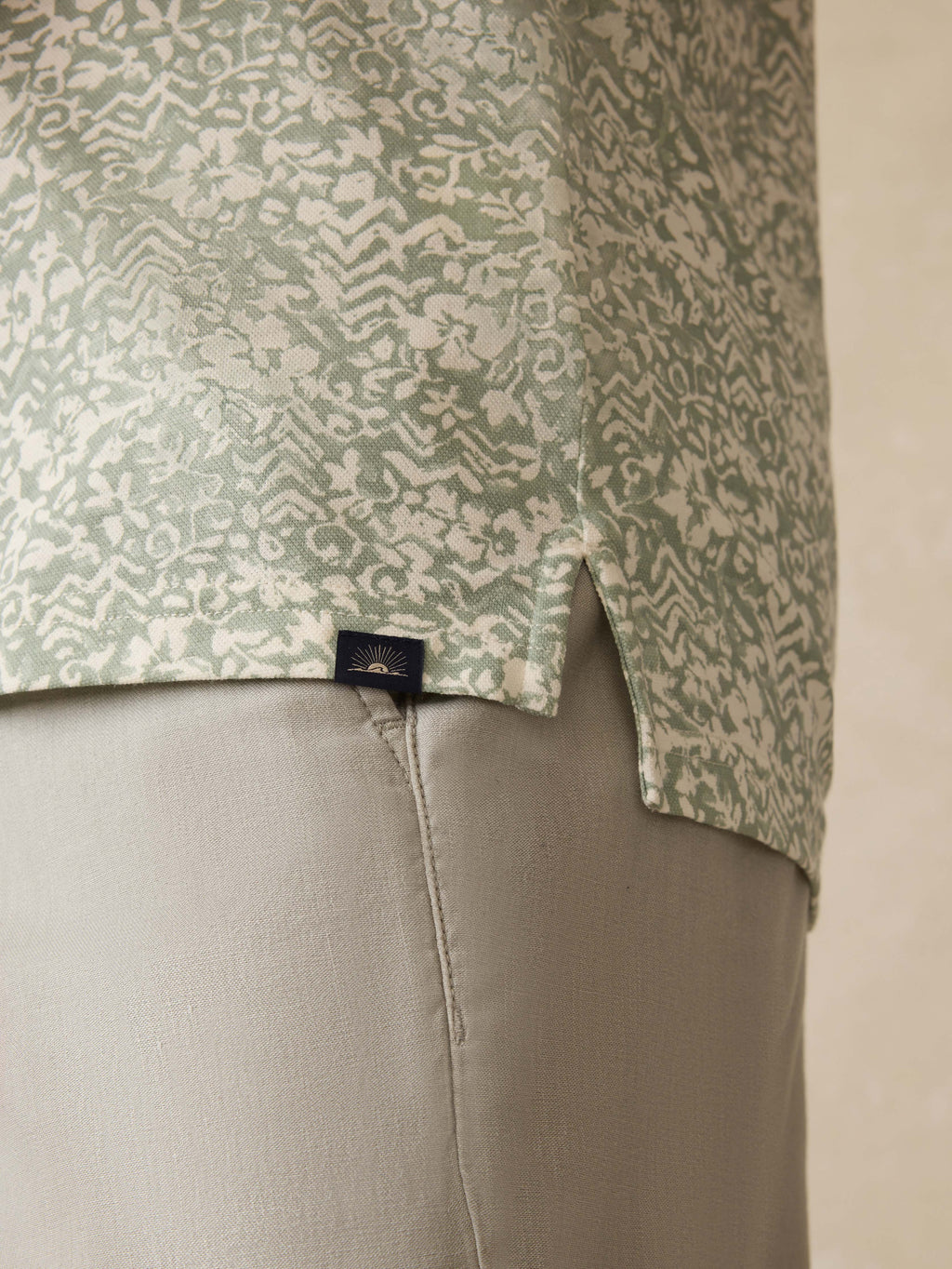 Short-Sleeve Movementâ„?Pique Polo - Dusty Sage Hilo