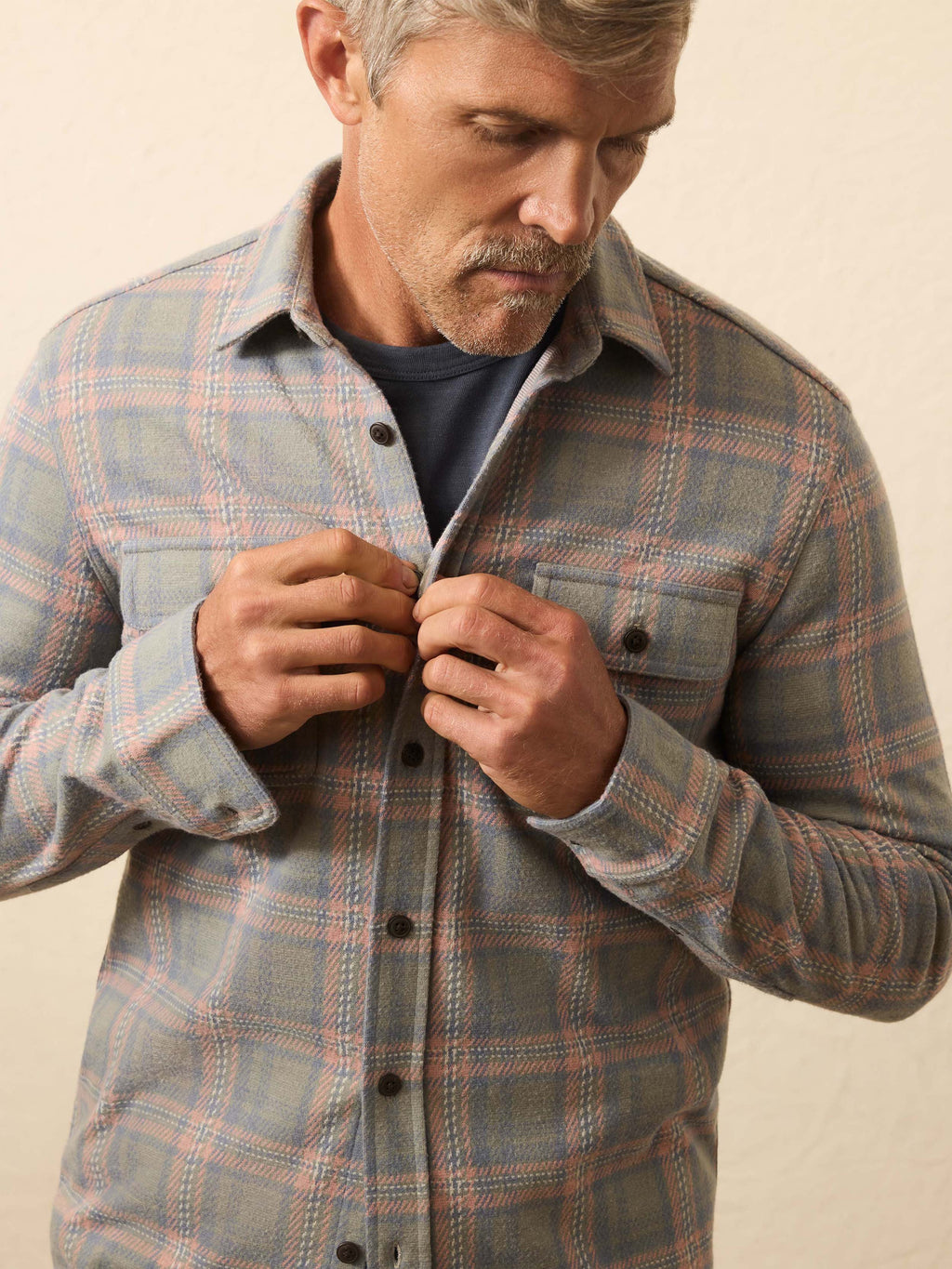 Legendâ„?Sweater Shirt - Forest Rose Plaid