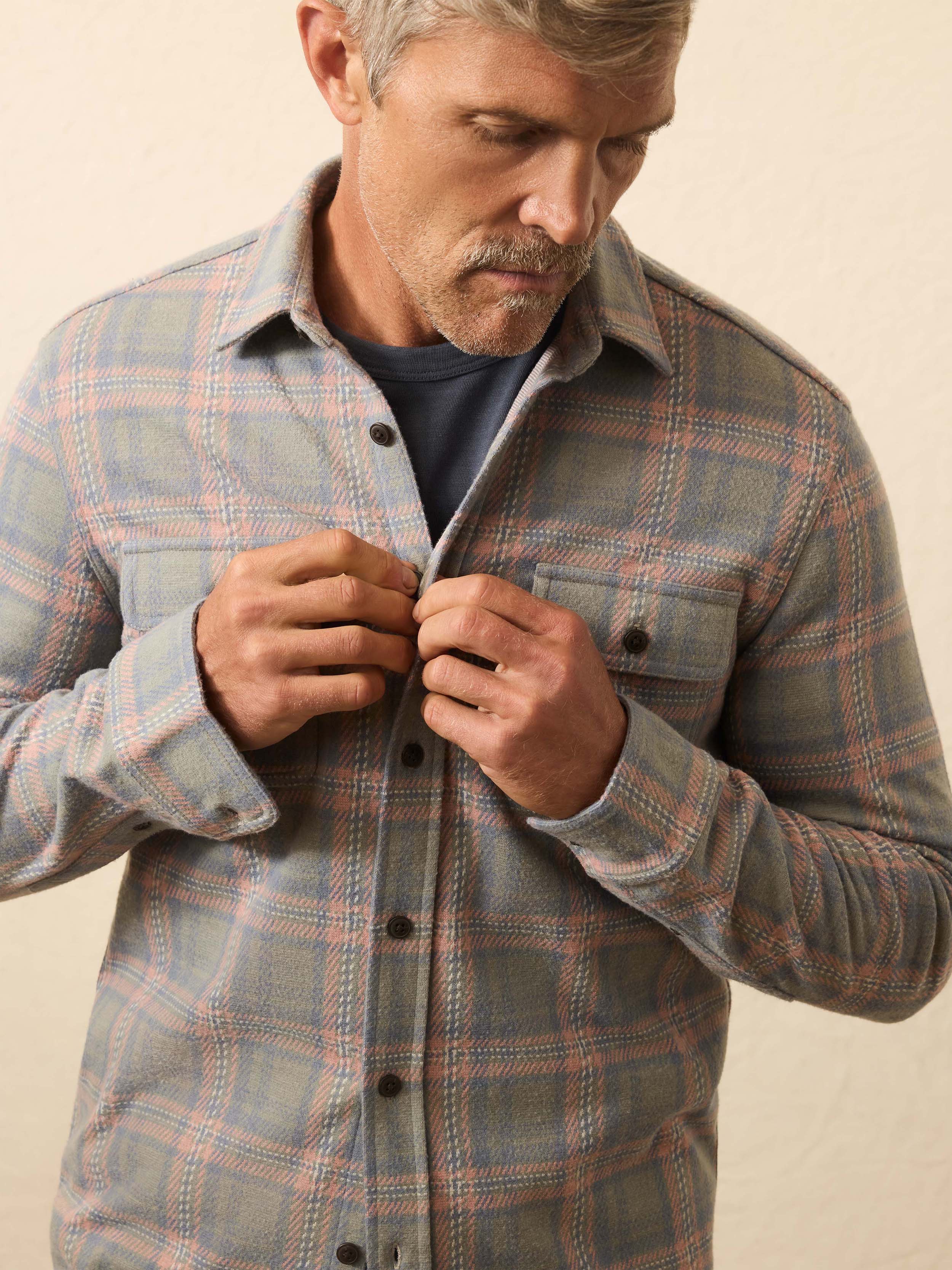Legendâ„?Sweater Shirt - Forest Rose Plaid